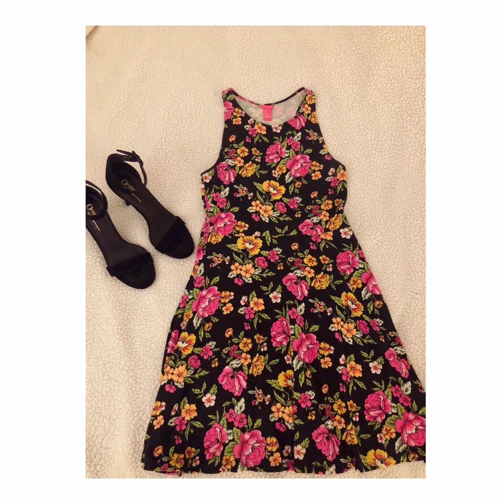 Floral mini dress
